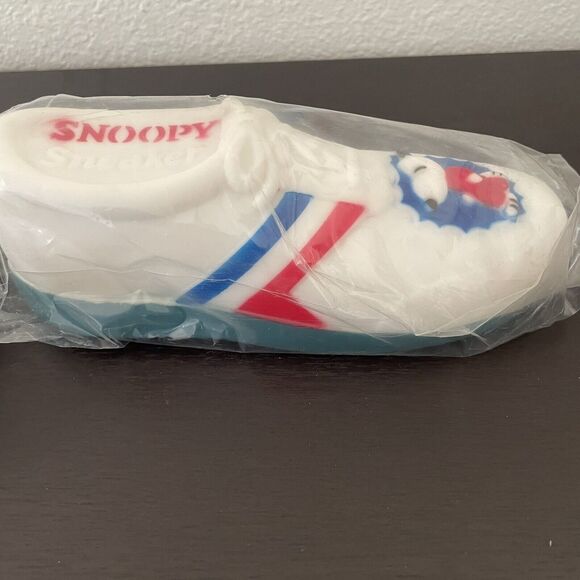 NWT Peanuts Snoopy 7” Vinyl Squeak Dog Toy Squeaker Vintage 1958 Geisler ConAgra - Picture 1 of 11